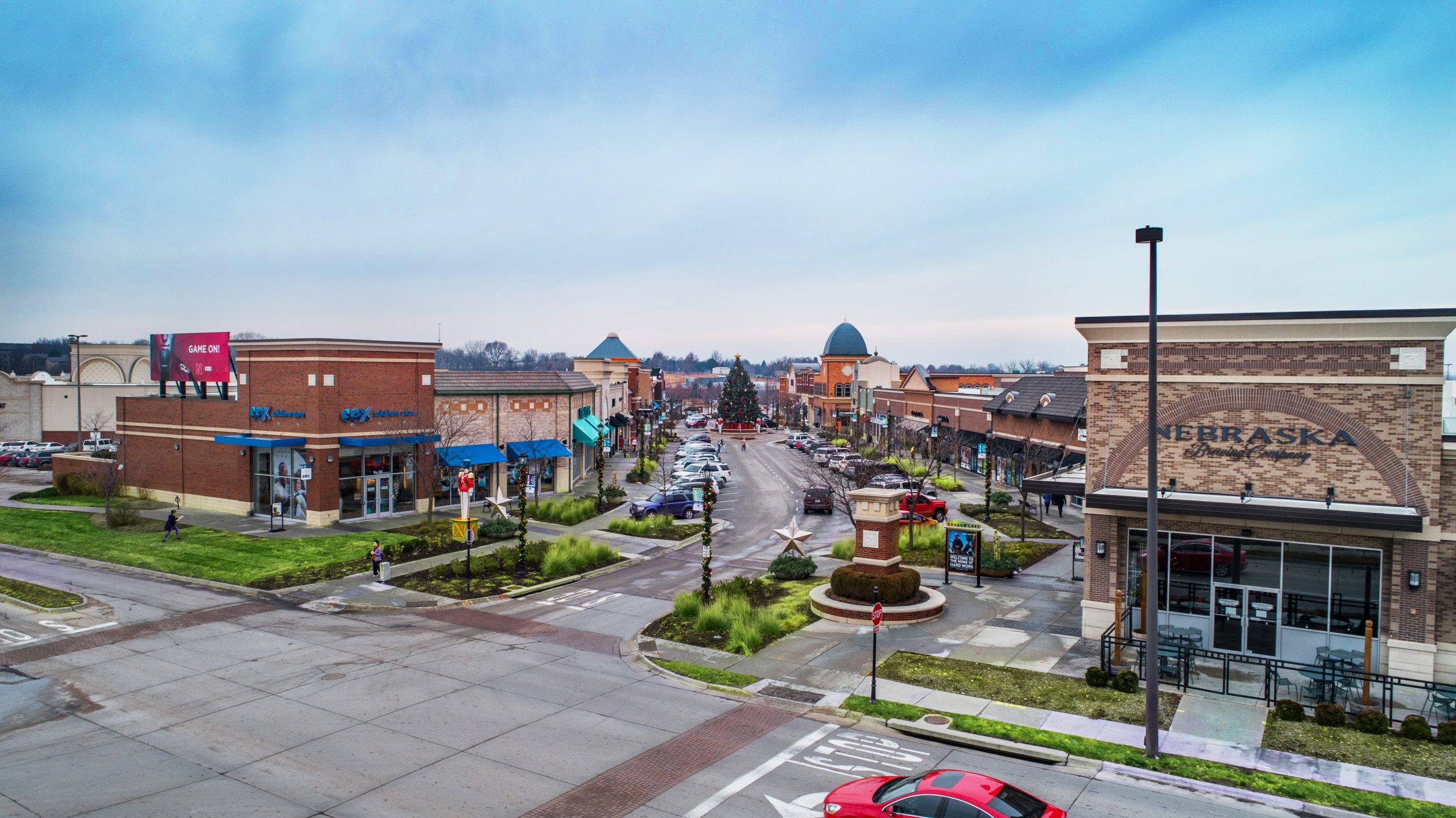 Commercial Real Estate Company Access Commercial